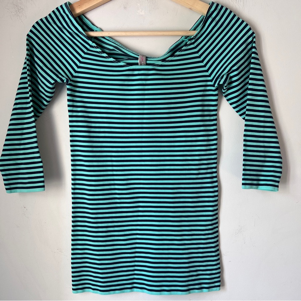 Last Tango Green and Black Fitted Stretch Top Small/ Medium